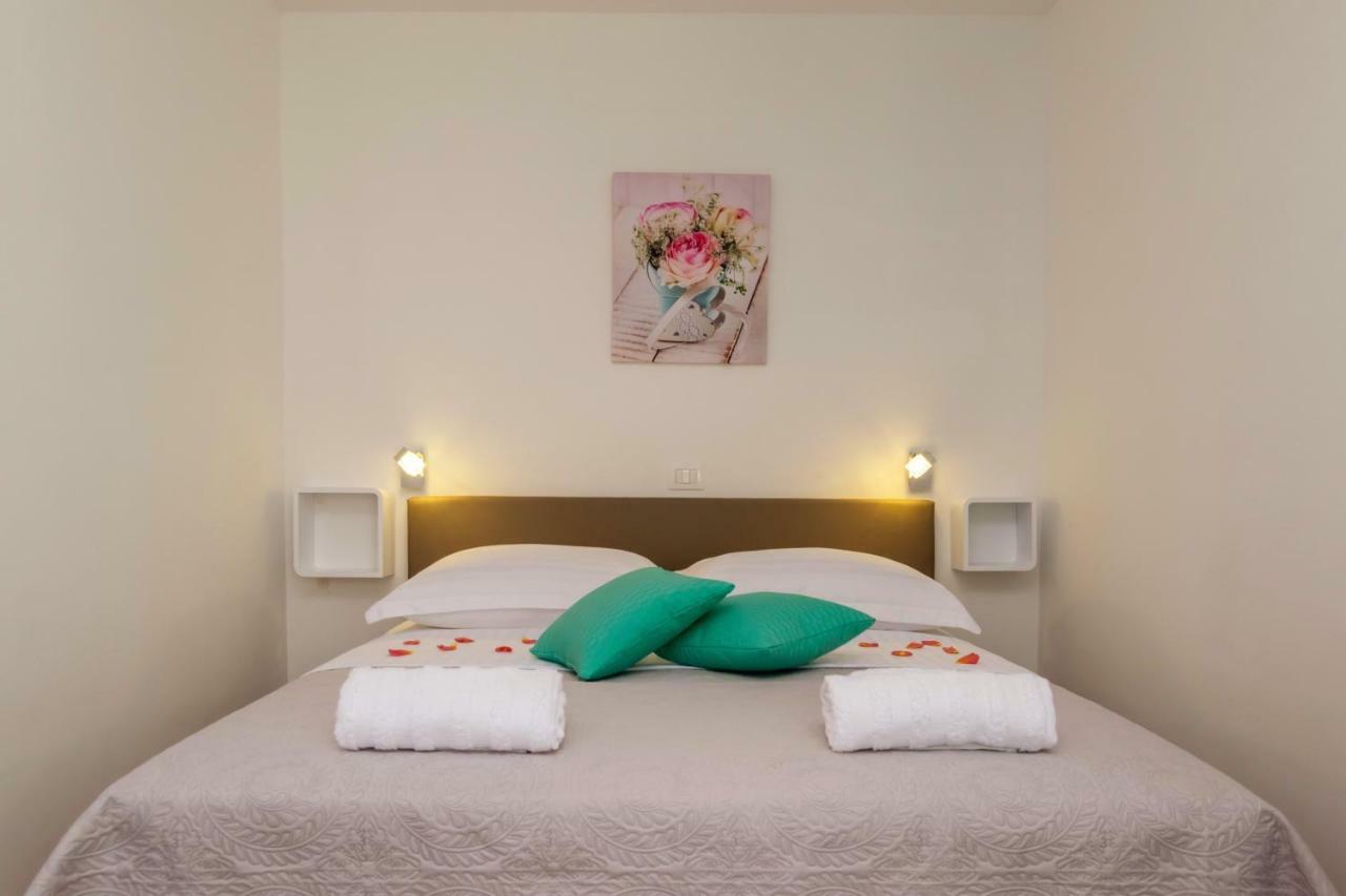Apartments Silvia Zadar Extérieur photo