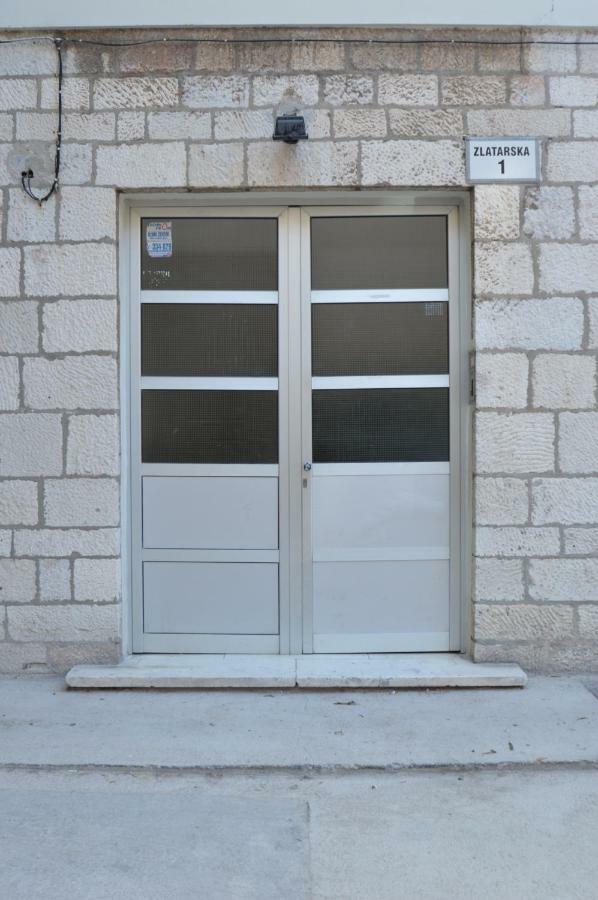 Apartments Silvia Zadar Extérieur photo